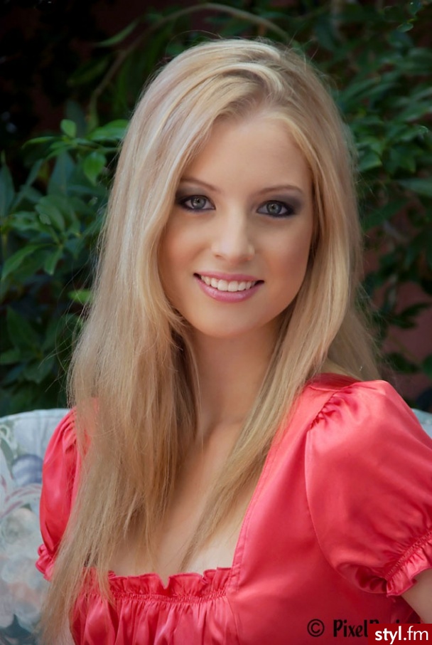 Długie Fryzury