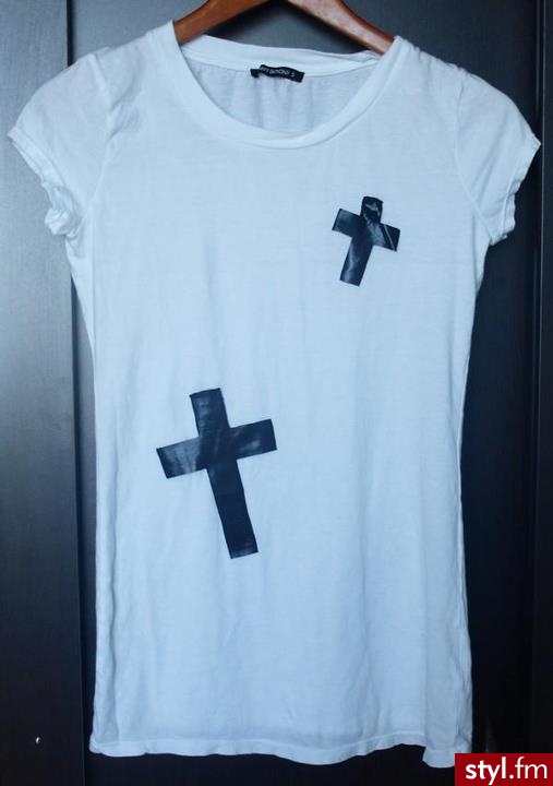 Koszulka z terranovy . Rozmiar S <br>http://www.facebook.com/pages/Beauty-Clothes/342279892475694 - Koszulki Ciuchy Moda