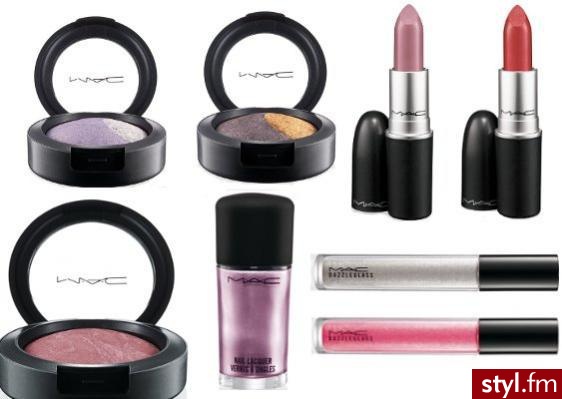 Magia, uciecha i figle z MAC. * szminka: 76zł
    * błyszczyk Dazzleglass: 83zł
    * cień do powiek Mineralize Duo: 83zł
    * róż Mineralize Blush: 110zł
    * lakier Nail Lacquer: 50zł - Makijaże