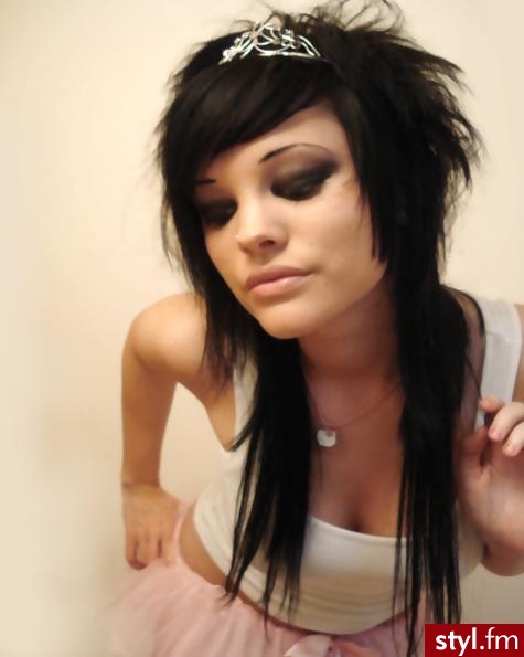 EMO Alternatywne Średnie Fryzury