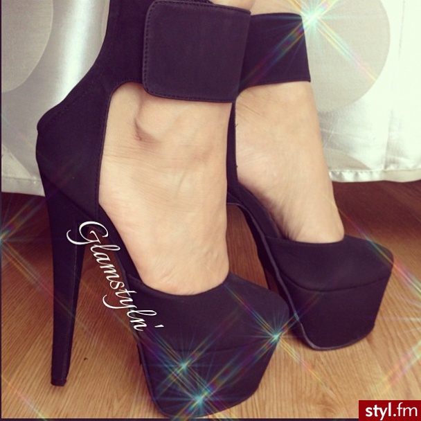 Szpilki Buty Moda