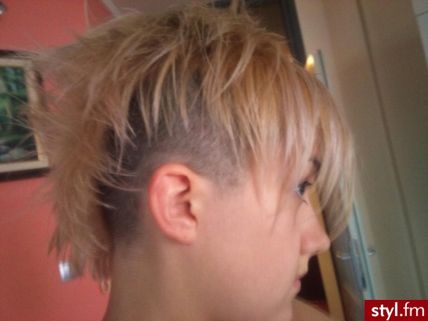 Blond Rozpuszczone Proste z grzywką Na co dzień Krótkie Fryzury