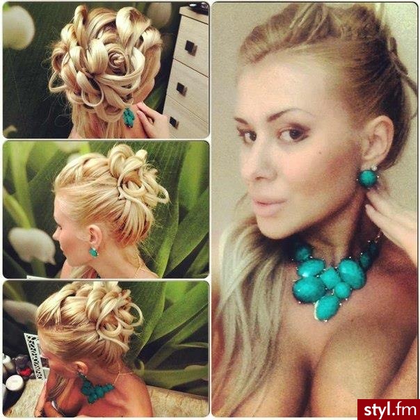 Blond Upięcie Kręcone Wieczorowe Długie Fryzury