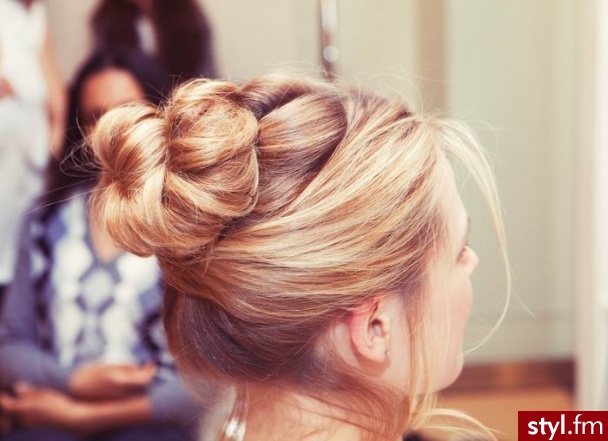 Blond Upięcie Proste Wieczorowe Długie Fryzury