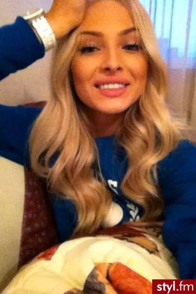Blond Rozpuszczone Kręcone Na co dzień Średnie Fryzury
