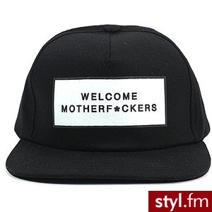 Nakrycia głowy Dodatki Moda