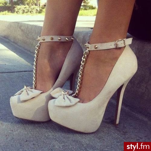 Szpilki Buty Moda