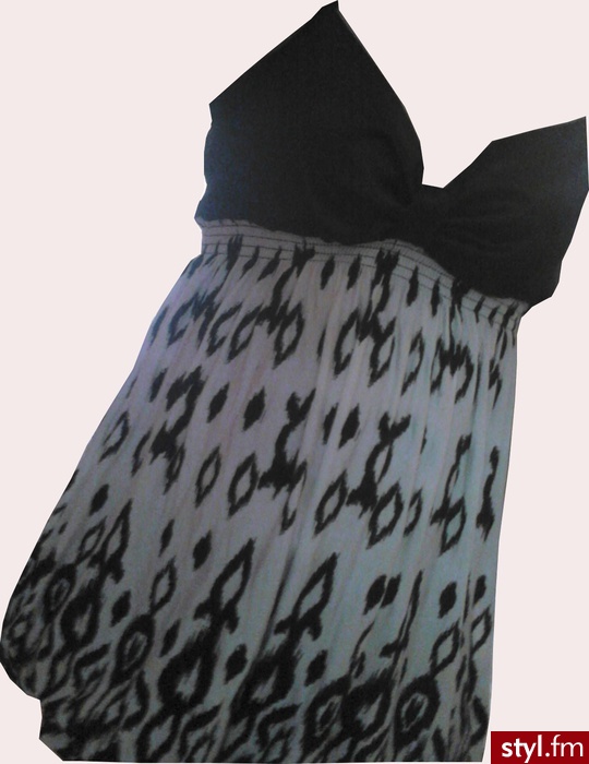 https://www.vinted.pl/damska-odziez/inne/11707892-sukienka-biust-kokarda-aztecki-wzor-zebra-czarna-biala-quiz - Dzienne Sukienki Moda