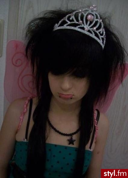 EMO Alternatywne Średnie Fryzury