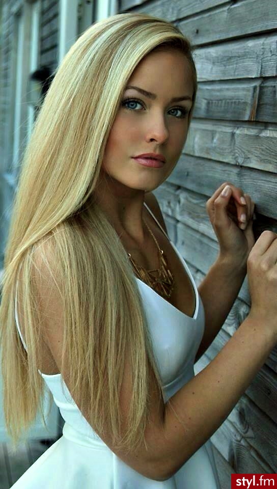 Blond Rozpuszczone Proste Na co dzień Długie Fryzury