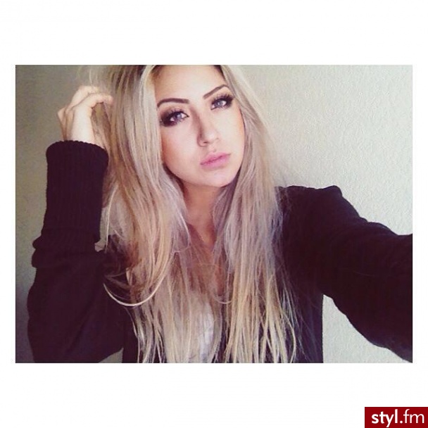 Blond Rozpuszczone Proste Na co dzień Długie Fryzury