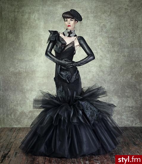 Sukienki Moda