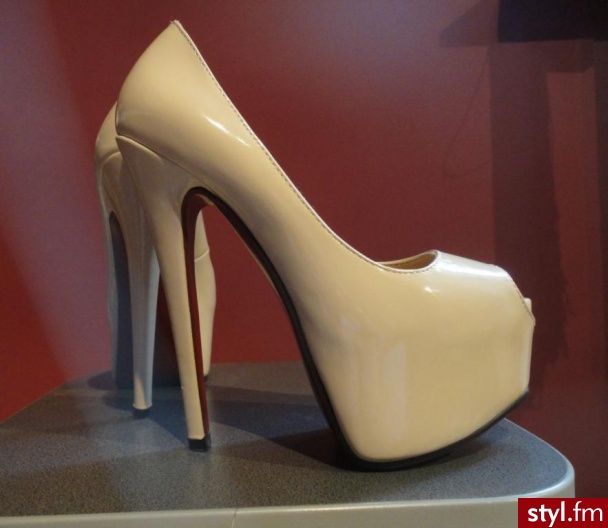 Szpilki Buty Moda