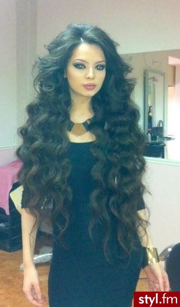Czarne Rozpuszczone Kręcone Na co dzień Długie Fryzury
