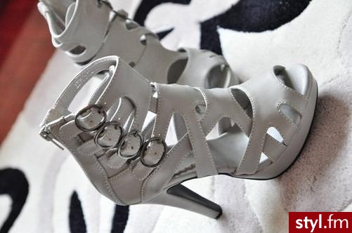 Pozostałe Buty Moda