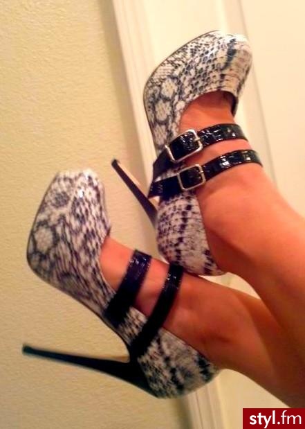 Szpilki Buty Moda