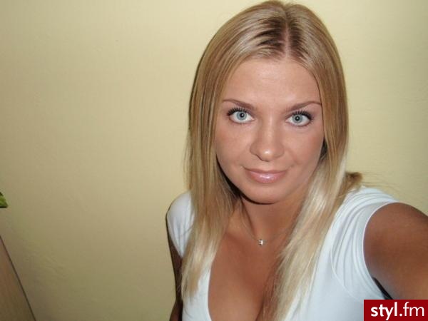 5 - Średnie Fryzury