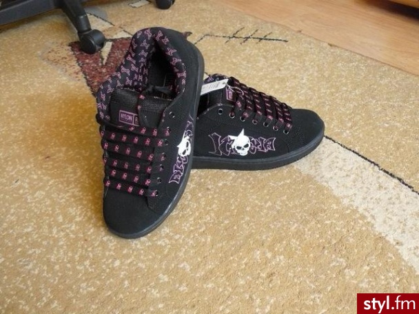 Pozostałe Buty Moda