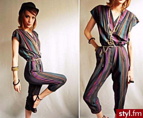 Jeżeli zdjęcie znajduje się już w galerii poproszę o link - Moda uliczna Inne Moda