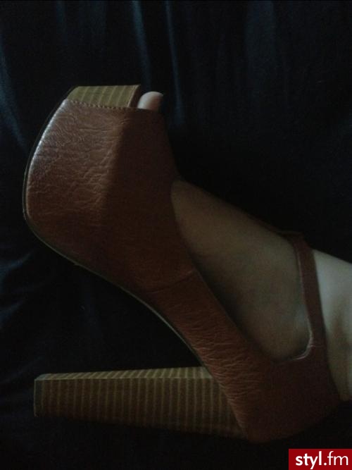 Pozostałe Buty Moda