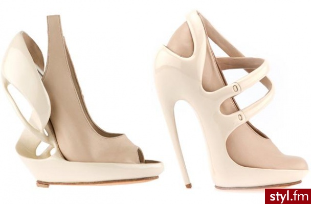 Kosmiczne buty od Victorii Spruce - Pozostałe Buty Moda