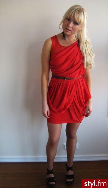 Sukienki Moda