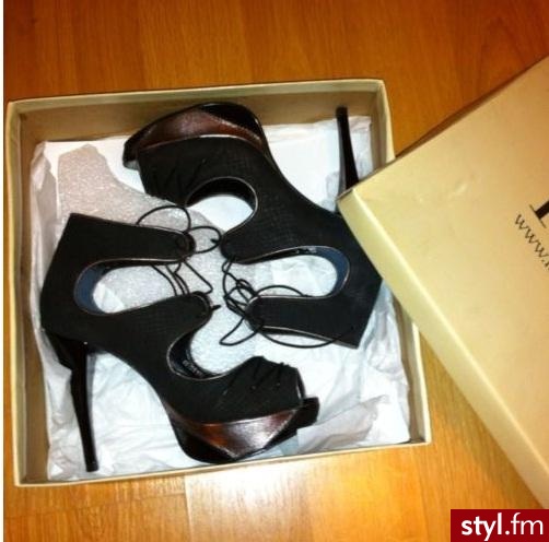 Szpilki Buty Moda