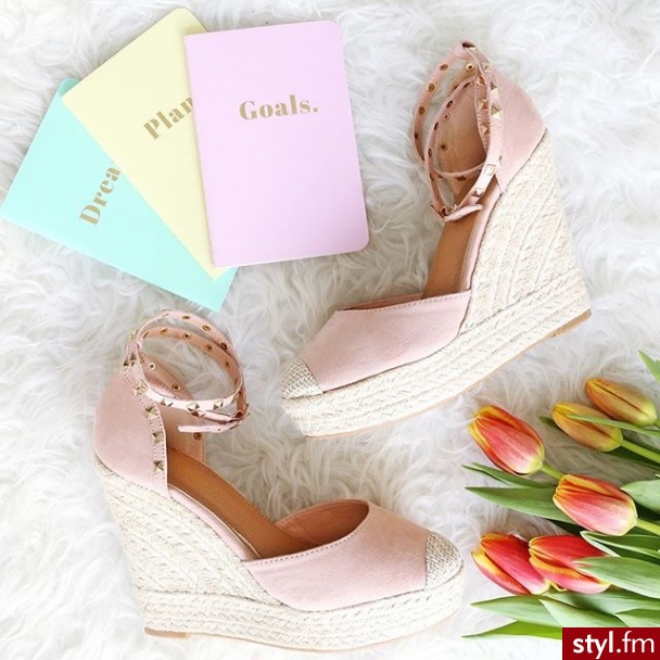 Koturny Buty Moda