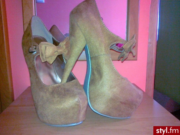 Szpilki Buty Moda