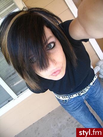 EMO Alternatywne Średnie Fryzury