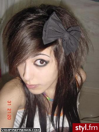 EMO Alternatywne Średnie Fryzury
