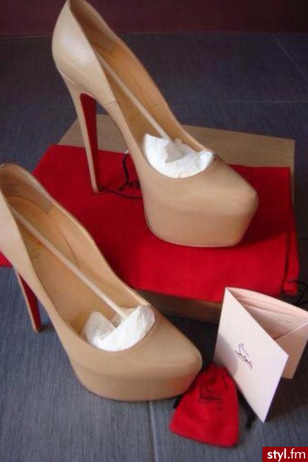 Szpilki Buty Moda