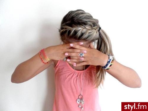 Blond Rozpuszczone Proste Na co dzień Średnie Fryzury