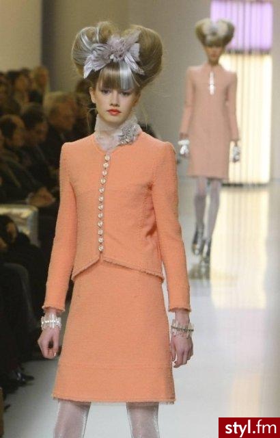 Chanel haute couture wiosna/lato 2010. Chanel haute couture wiosna/lato 2010 - Pozostałe Ciuchy Moda