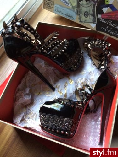Szpilki Buty Moda