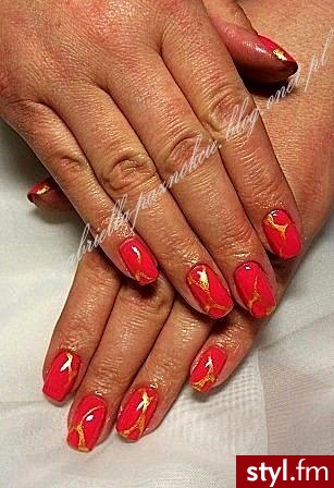 manicure hybrydowy + zdobienie malowane farbkami akrylowymi - Kwadratowe Żelami Naturalne Paznokcie
