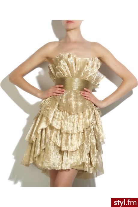 Sukienka Marchesa. Sukienka Marchesa - kosztuje (a nie jest tania) 3 806 euro czyli ok. 16 770zł - Pozostałe Ciuchy Moda