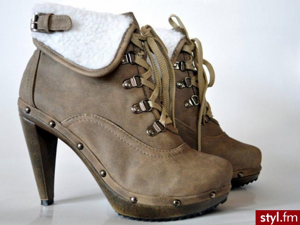 Pozostałe Buty Moda