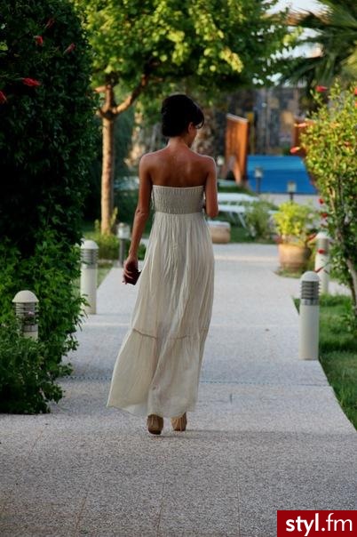 Sukienki Moda