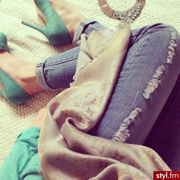 Jeansy Spodnie Moda