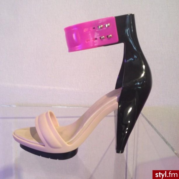 Sandały Buty Moda