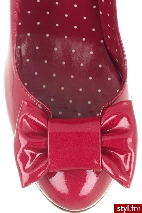 Moschino Cheap and Chic 180$ - Pozostałe Buty Moda