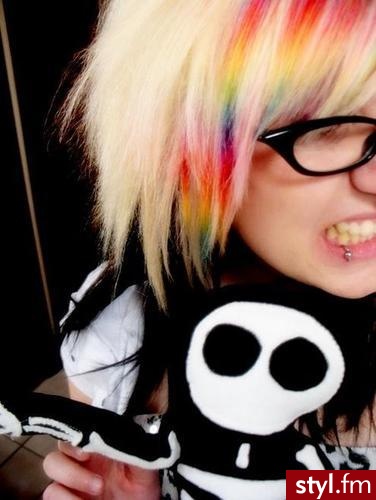 EMO Alternatywne Średnie Fryzury
