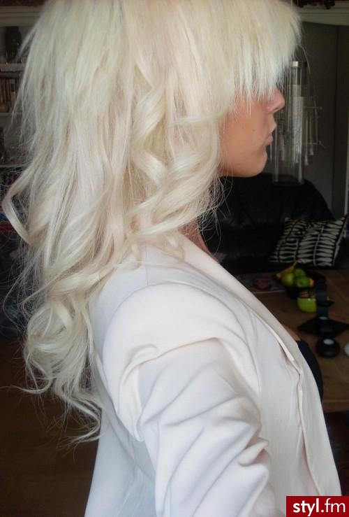 Blond Rozpuszczone Proste Na co dzień Średnie Fryzury