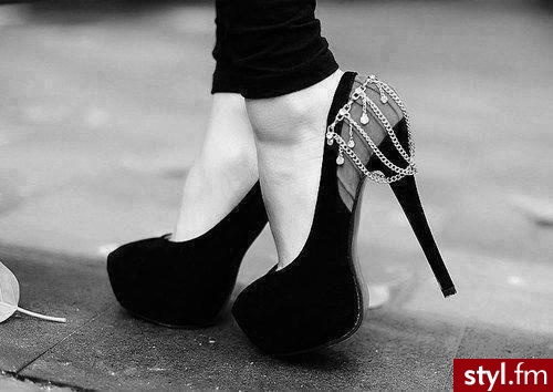 Szpilki Buty Moda