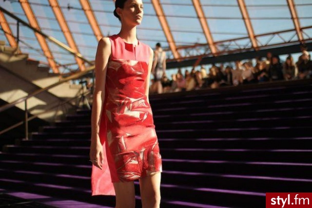 Sukienki Moda