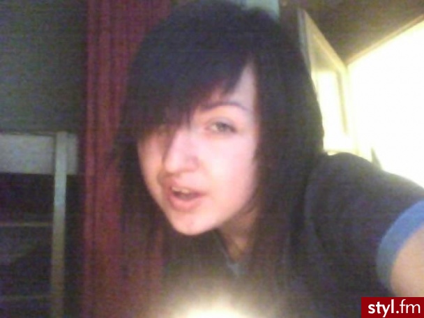 Oh! ;P - Średnie Fryzury