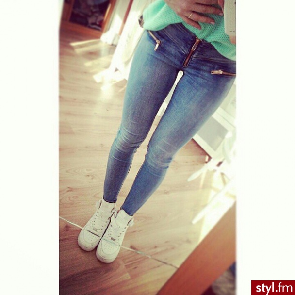 Jeansy Spodnie Moda
