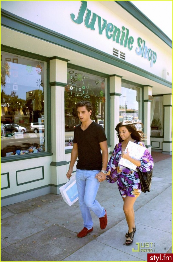 Kardashian. Kourtney Kardashian <3 - Moda uliczna Inne Moda