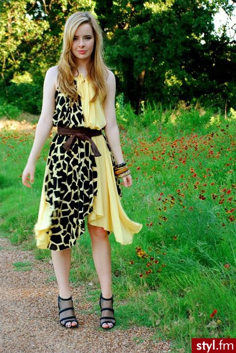 Jeżeli zdjęcie znajduje się już w galerii poproszę o link - Moda uliczna Inne Moda